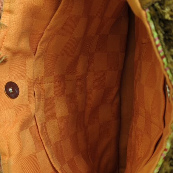 WN Zagbag - Excellent Condition! - Picture 9 of 10